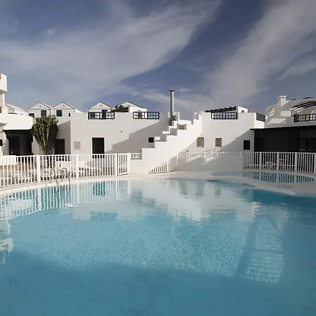 Golden Costa Apartman *